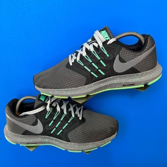 Nike Run Swift SE (AR1904-001) Black/Green Glow Women’s Running Shoes Size 9.5 - Picture 1 of 8